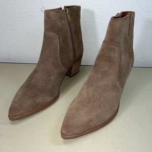 Brand New W/box Franco Sarto Shaina Zippered Bootie Birchwood color 7 sizes